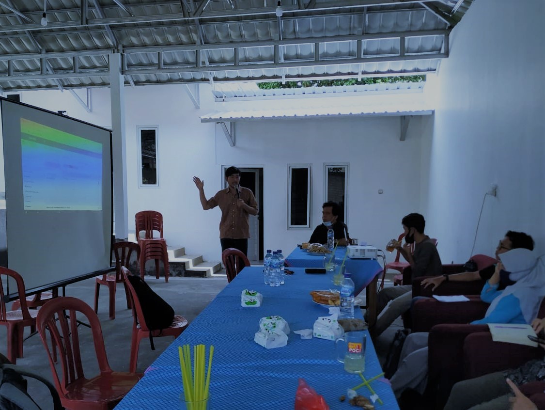 Sosialisasi Pemanfaatan SID Pada pendamping Desa