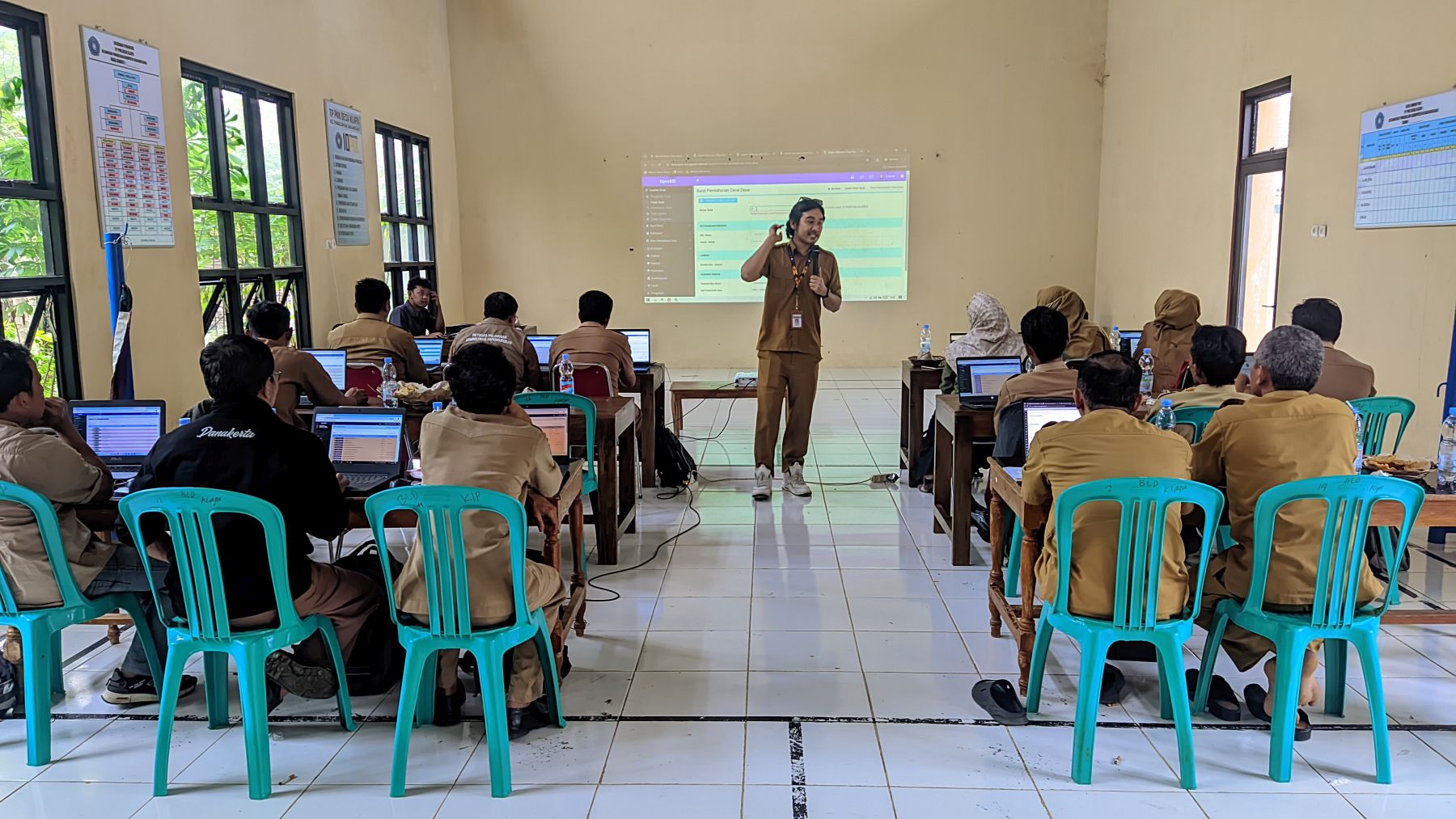 Pelatihan dan Koordinasi Sistem Informasi Desa (SID) Kecamatan Punggelan – Part 1