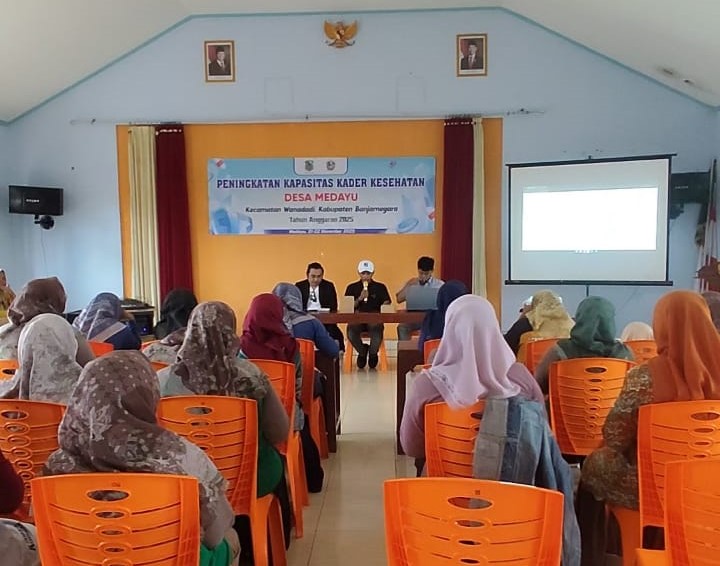 Sosialisasi Pemanfaatan SID untuk Aplikasi Posyandu di Desa Medayu Kecamatan Wanadadi