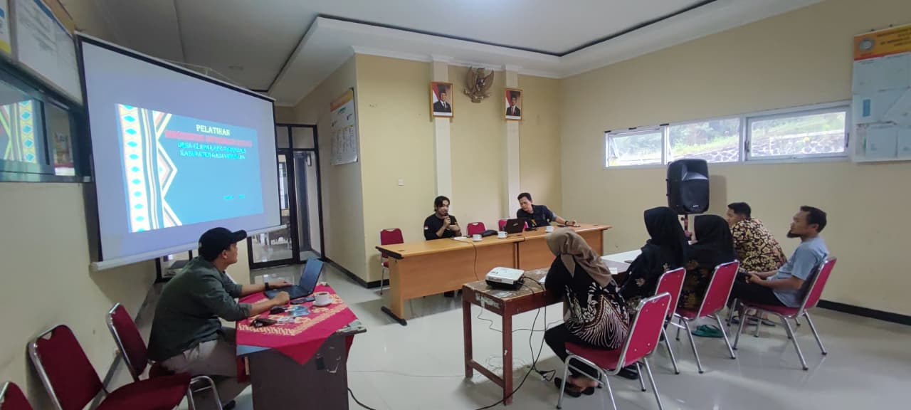 Desa Clapar Go Digital! Sosialisasi SID oleh Clasnet Group