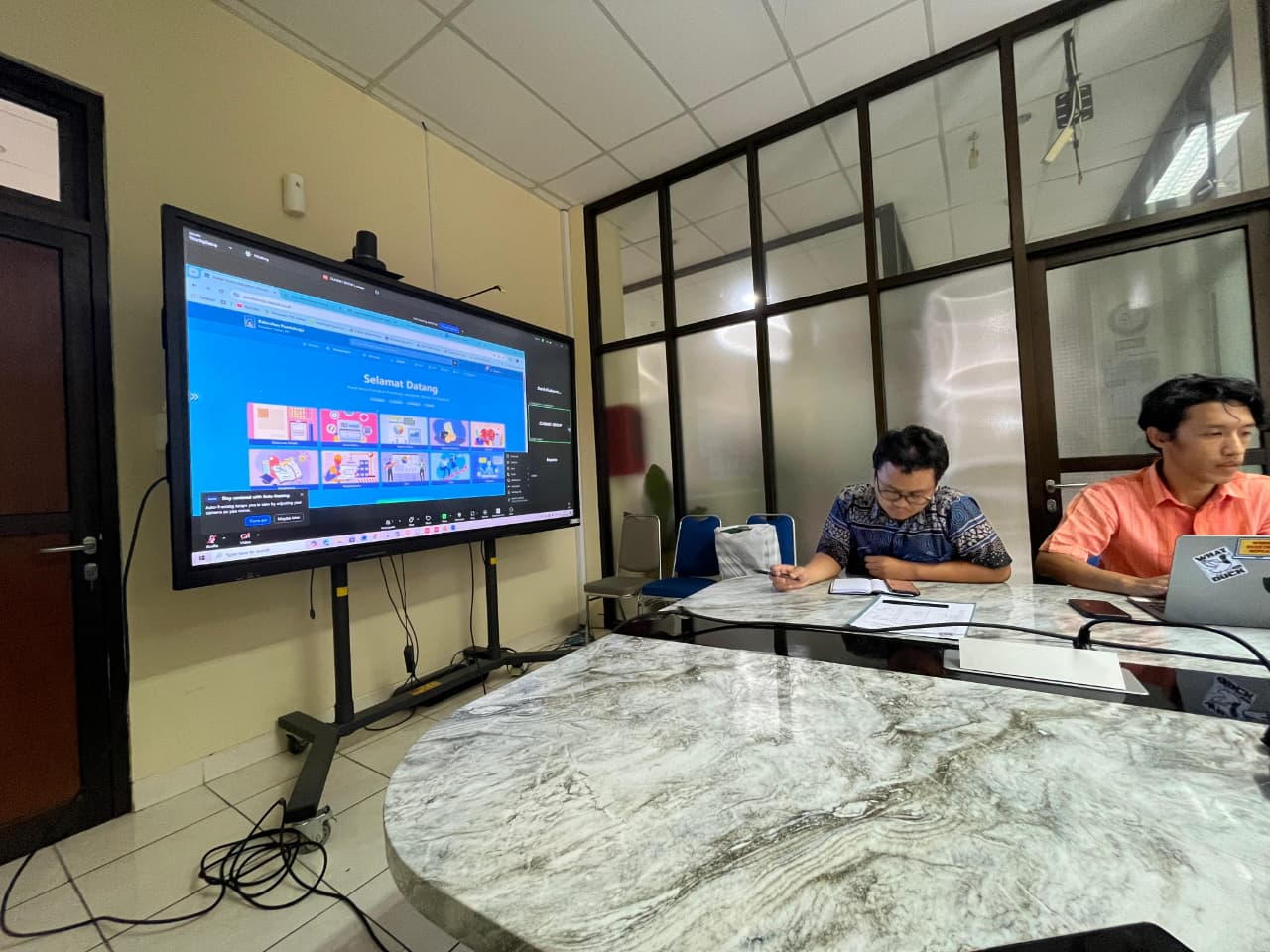 Foto pendukung